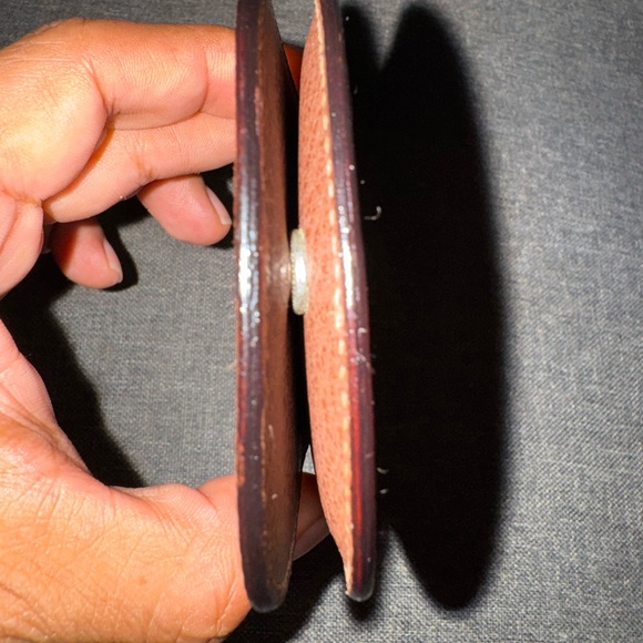 Gucci Brown Horseshoe Coin Pouch - Picture 6 of 8